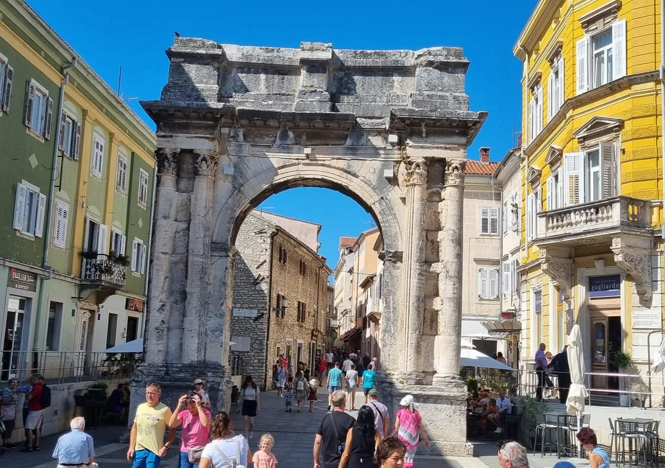Pula